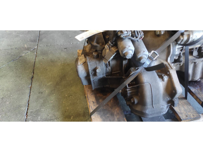 CAJA CAMBIOS OPEL CORSA 2005