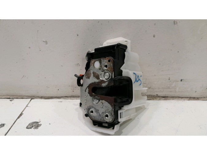 CERRADURA PUERTA TRASERA IZQUIERDA FIAT FIORINO 2011