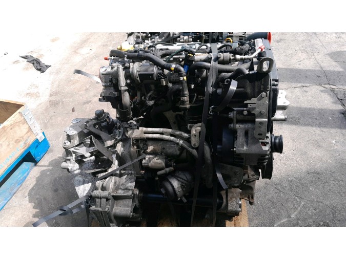 MOTOR CON ACCESORIOS Y CAJA DE CAMBIOS SAAB 9-3 2006