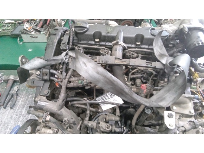 MOTOR CON ACCESORIOS Y CAJA DE CAMBIOS CITROEN C5 37735