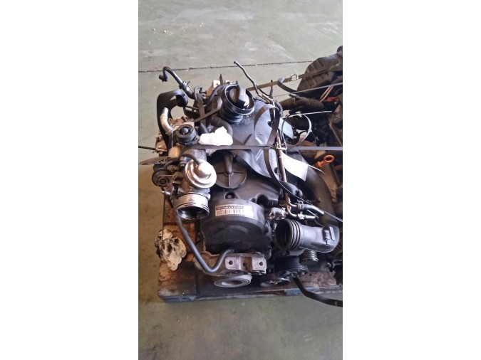 MOTOR CON ACCESORIOS Y CAJA DE CAMBIOS SEAT LEON 38728