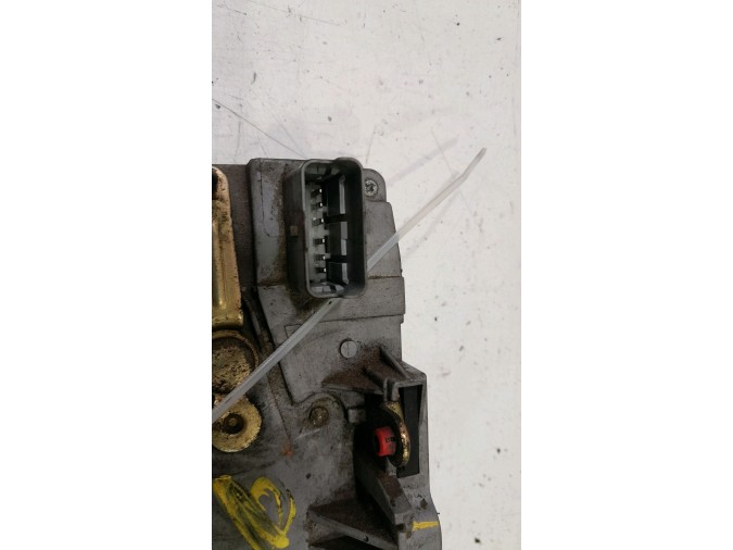 CERRADURA PUERTA TRASERA DERECHA PEUGEOT EXPERT 2001