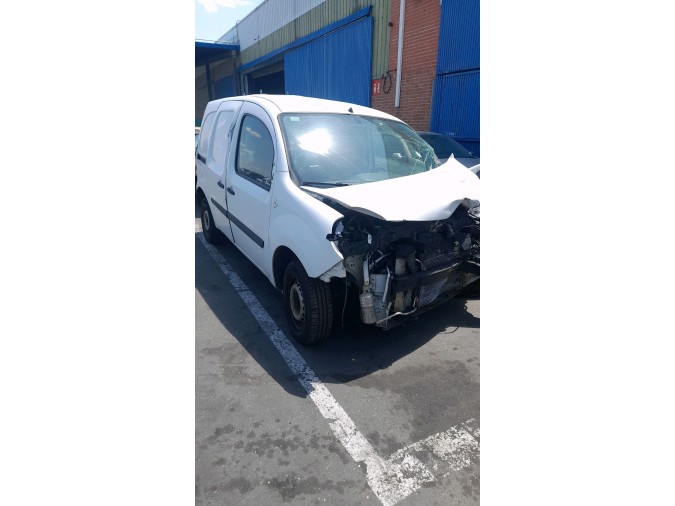 Intercooler RENAULT KANGOO 2013