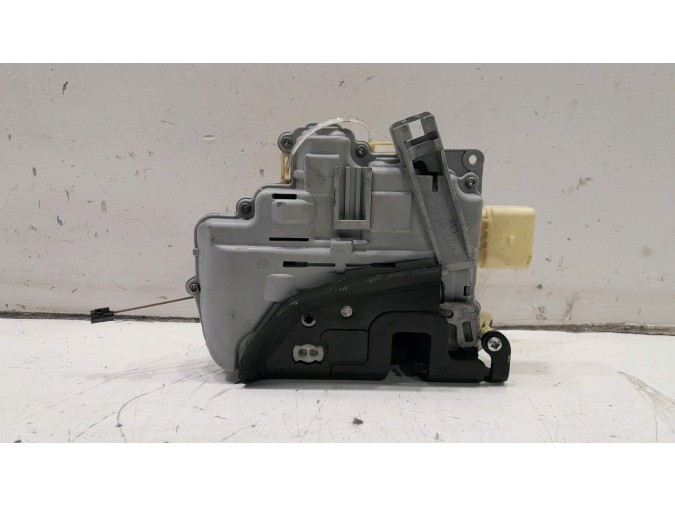CERRADURA PUERTA DELANTERA IZQUIERDA SEAT TOLEDO 2006