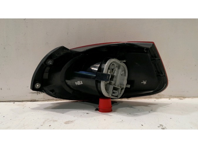 PILOTO TRASERO IZQUIERDO FIAT BRAVO 2008