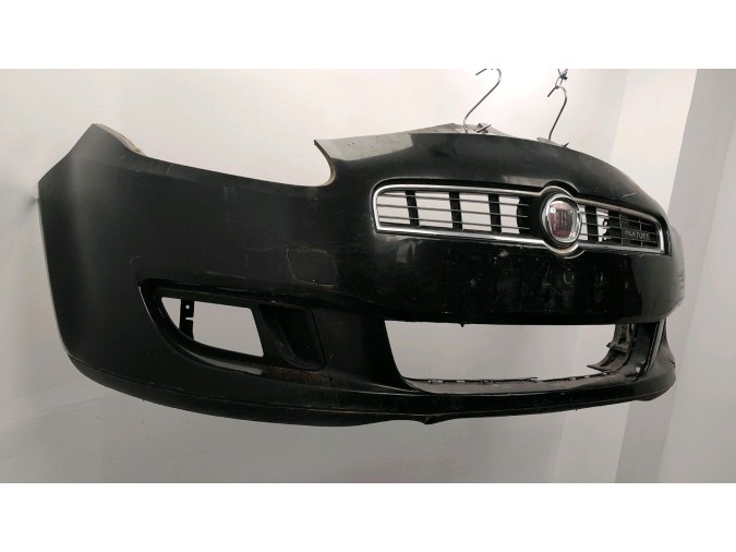 PARAGOLPES DELANTERO FIAT BRAVO NEGRO 2007