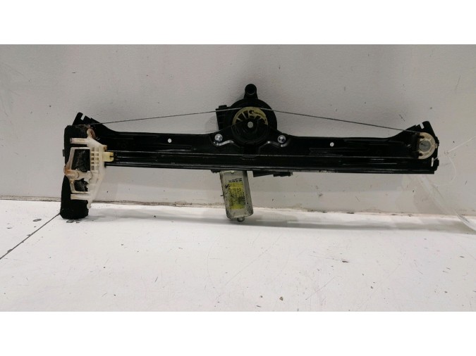 ELEVALUNAS DELANTERO DERECHO FIAT BRAVO 2000