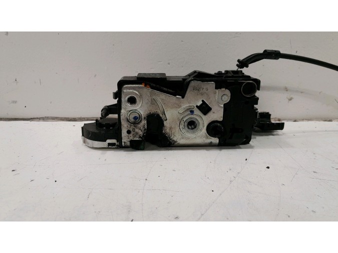 CERRADURA PUERTA DELANTERA DERECHA PEUGEOT 207 2008