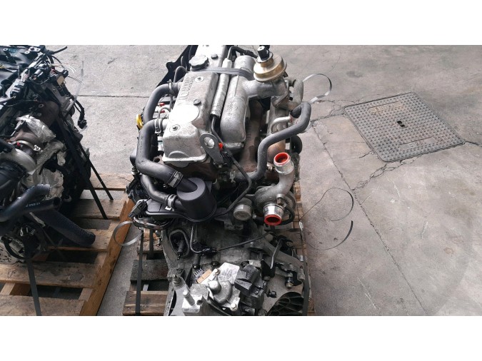 MOTOR CON ACCESORIOS Y CAJA DE CAMBIOS FORD FOCUS 1999