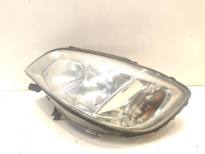 FARO DELANTERO IZQUIERDO MITSUBISHI COLT 1999