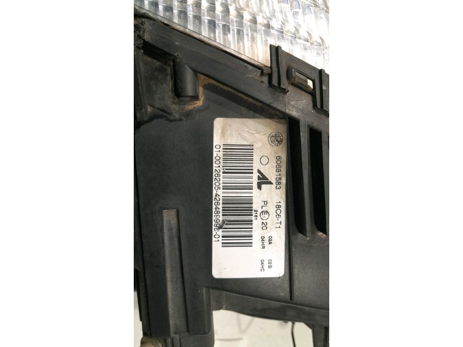 FARO DELANTERO DERECHO ALFA ROMEO GT 2005