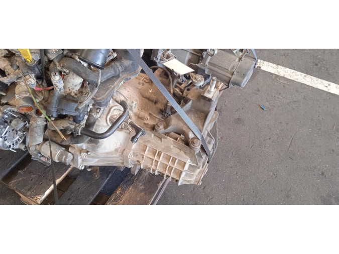 CAJA CAMBIOS FORD TRANSIT CONNECT 2005