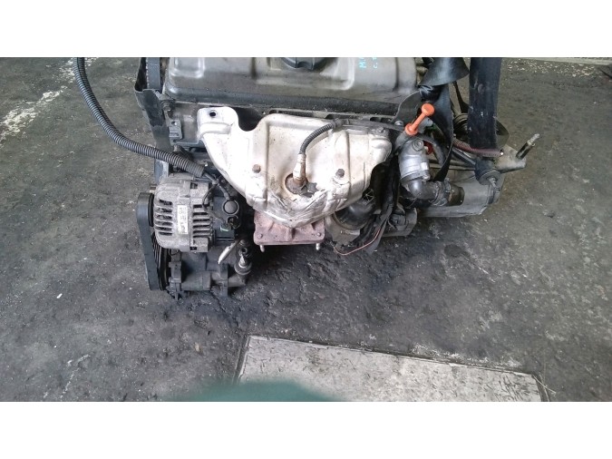 Motor CITROEN SAXO 2001