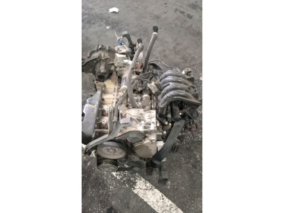 MOTOR CON ACCESORIOS Y CAJA DE CAMBIOS CITROEN C2 2005