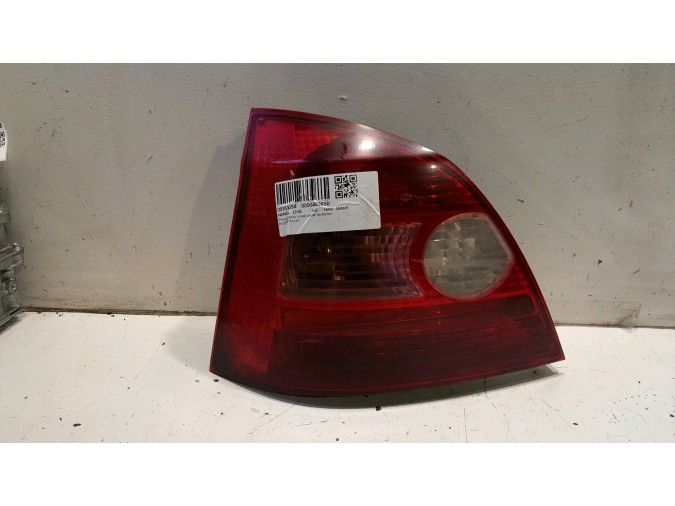 PILOTO TRASERO IZQUIERDO  HONDA CIVIC ROJO / BLANCO 2002