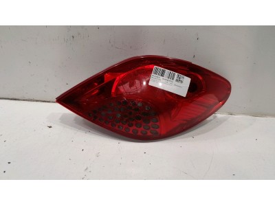PILOTO TRASERO DERECHO PEUGEOT 207 2008