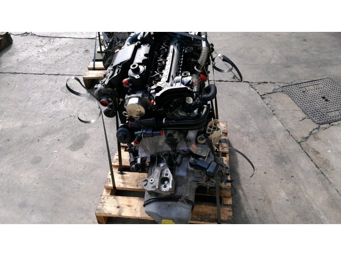 MOTOR CON ACCESORIOS Y CAJA DE CAMBIOS PEUGEOT 207 2000