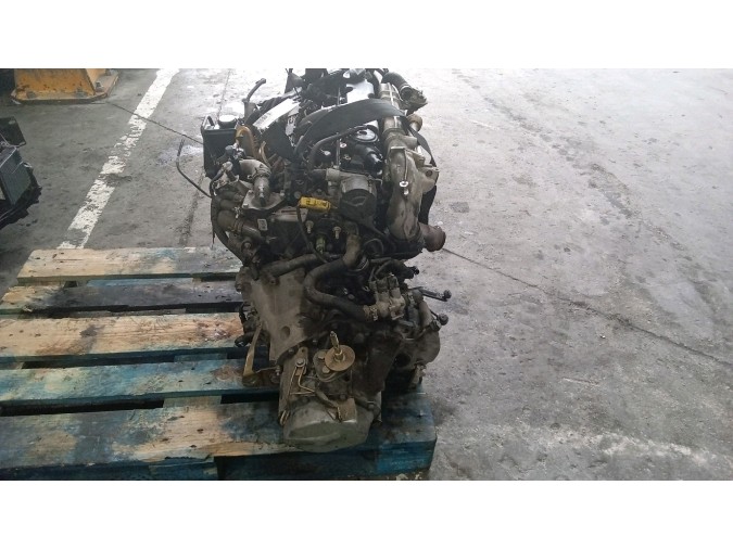 MOTOR CON ACCESORIOS Y CAJA DE CAMBIOS CITROEN XSARA 2004