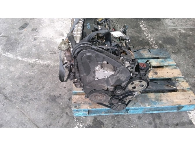 MOTOR CON ACCESORIOS Y CAJA DE CAMBIOS CITROEN XSARA 2004