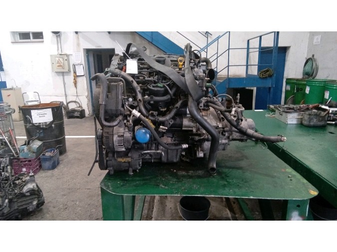 MOTOR CON ACCESORIOS Y CAJA DE CAMBIOS CITROEN XSARA PICASSO 37679