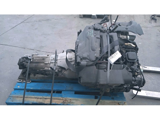 MOTOR CON ACCESORIOS SIN CAJA DE CAMBIOS BMW 320TD 2003