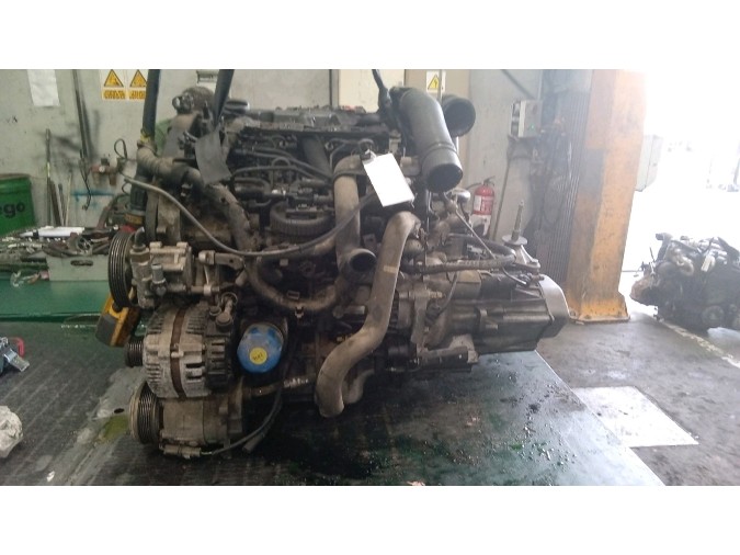 MOTOR CON ACCESORIOS Y CAJA DE CAMBIOS PEUGEOT 406 2001