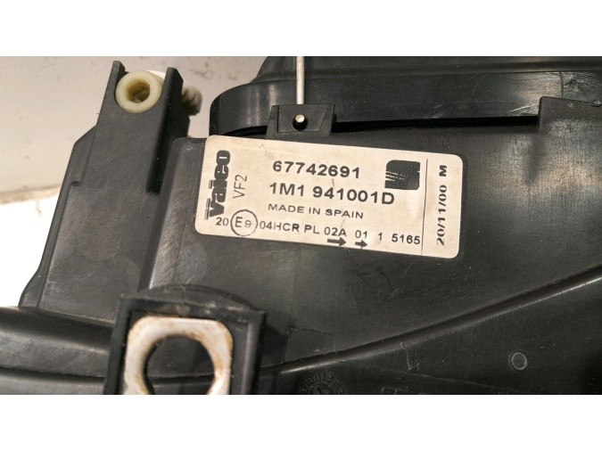 FARO DELANTERO IZQUIERDO SEAT LEON 2001