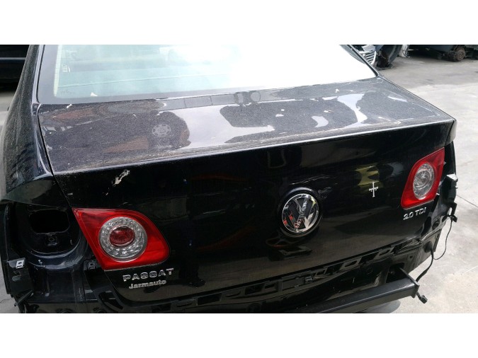 PORTON TRASERO VOLKSWAGEN PASSAT 2008