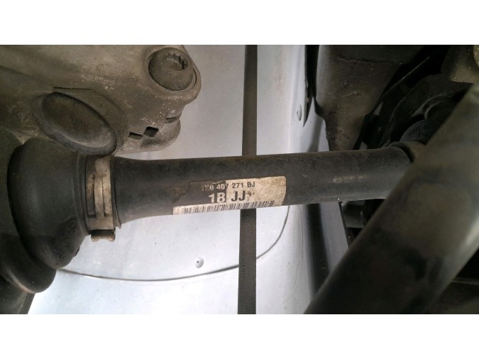 TRANSMISIÓN DELANTERA IZQUIERDA VOLKSWAGEN PASSAT 2008