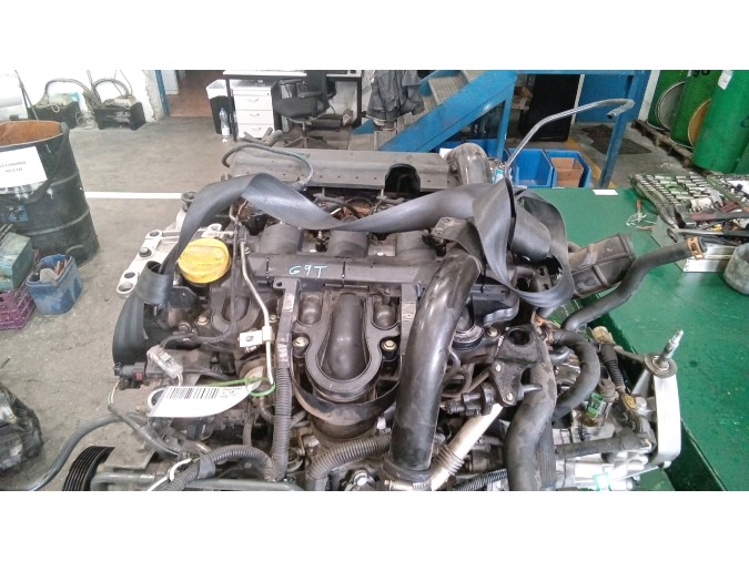 MOTOR CON ACCESORIOS Y CAJA DE CAMBIOS RENAULT LAGUNA 2002