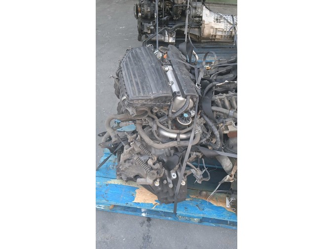 MOTOR CON ACCESORIOS Y CAJA DE CAMBIOS HONDA CIVIC 2004