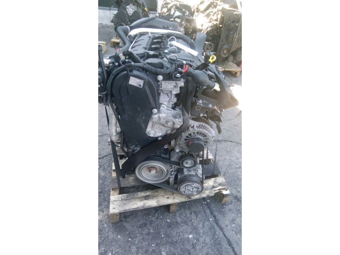 MOTOR CON ACCESORIOS SIN CAJA DE CAMBIOS CITROEN C4 PICASSO 2010