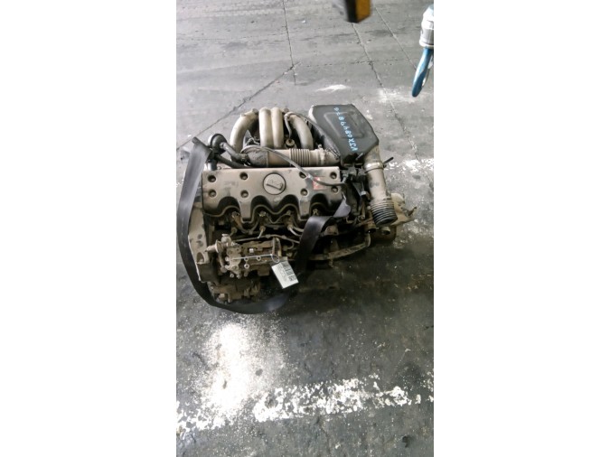 Motor CITROEN SAXO 36970