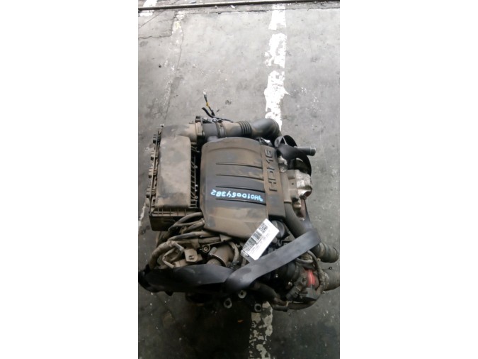 MOTOR CON ACCESORIOS Y CAJA DE CAMBIOS CITROEN C4 PICASSO 2010