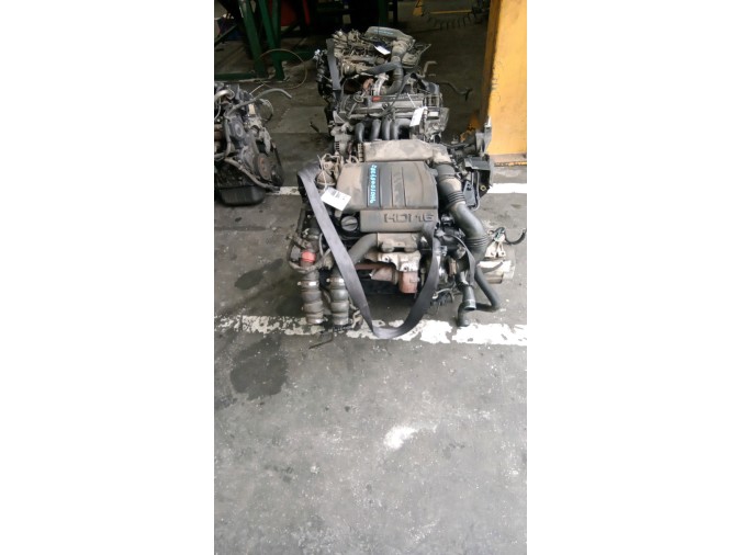 MOTOR CON ACCESORIOS Y CAJA DE CAMBIOS CITROEN C4 PICASSO 2010