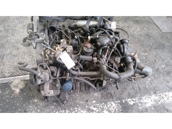 MOTOR CON ACCESORIOS Y CAJA DE CAMBIOS PEUGEOT 306 2000
