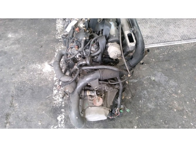 MOTOR CON ACCESORIOS Y CAJA DE CAMBIOS PEUGEOT 306 2000