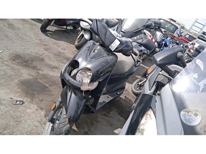 VARIOS YAMAHA YN50 2016