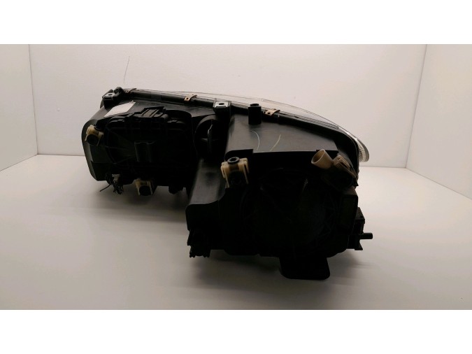 FARO DELANTERO DERECHO MAZDA 6 2002