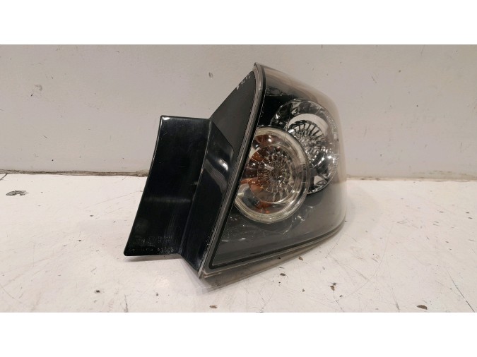 PILOTO TRASERO DERECHO EXTERIOR  MAZDA 3 38610