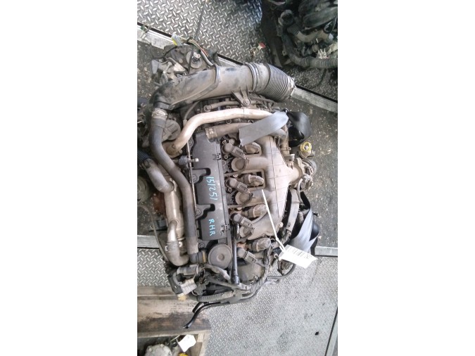 MOTOR CON ACCESORIOS Y CAJA DE CAMBIOS CITROEN C4 2002
