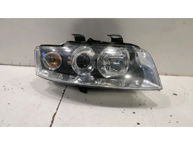 FARO DELANTERO DERECHO AUDI A4 2002
