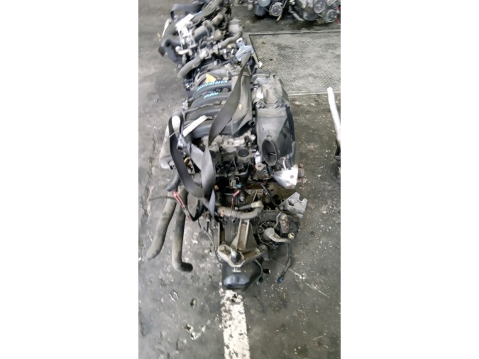 MOTOR CON ACCESORIOS Y CAJA DE CAMBIOS RENAULT SCÉNIC 2007