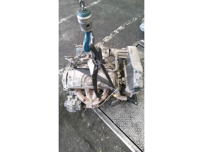 MOTOR CON ACCESORIOS Y CAJA DE CAMBIOS CITROEN C2 2003