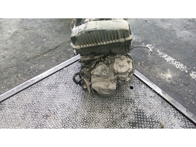 MOTOR CON ACCESORIOS Y CAJA DE CAMBIOS CITROEN C2 2003
