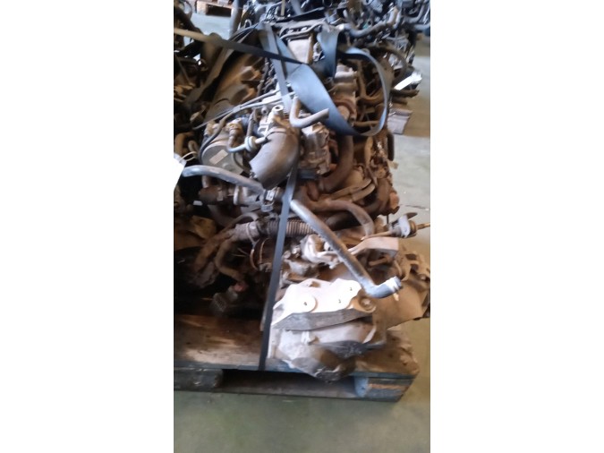 MOTOR CON ACCESORIOS Y CAJA DE CAMBIOS OPEL VECTRA 2005