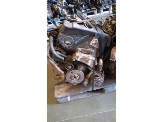 MOTOR CON ACCESORIOS Y CAJA DE CAMBIOS OPEL VECTRA 2005