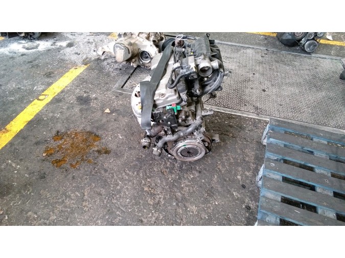 MOTOR CON ACCESORIOS SIN CAJA DE CAMBIOS CITROEN C2