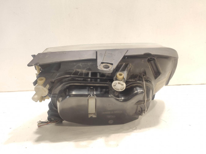 FARO DELANTERO IZQUIERDO VOLKSWAGEN POLO 2000