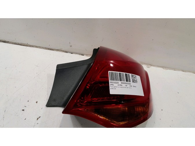 PILOTO TRASERO DERECHO OPEL ASTRA 2015